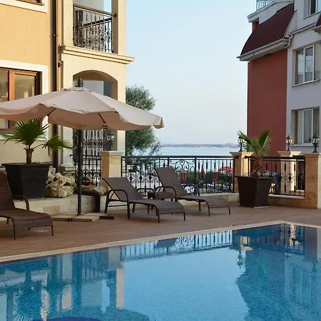 Vip Club Dolphin Coast Aparthotel Sunny Beach